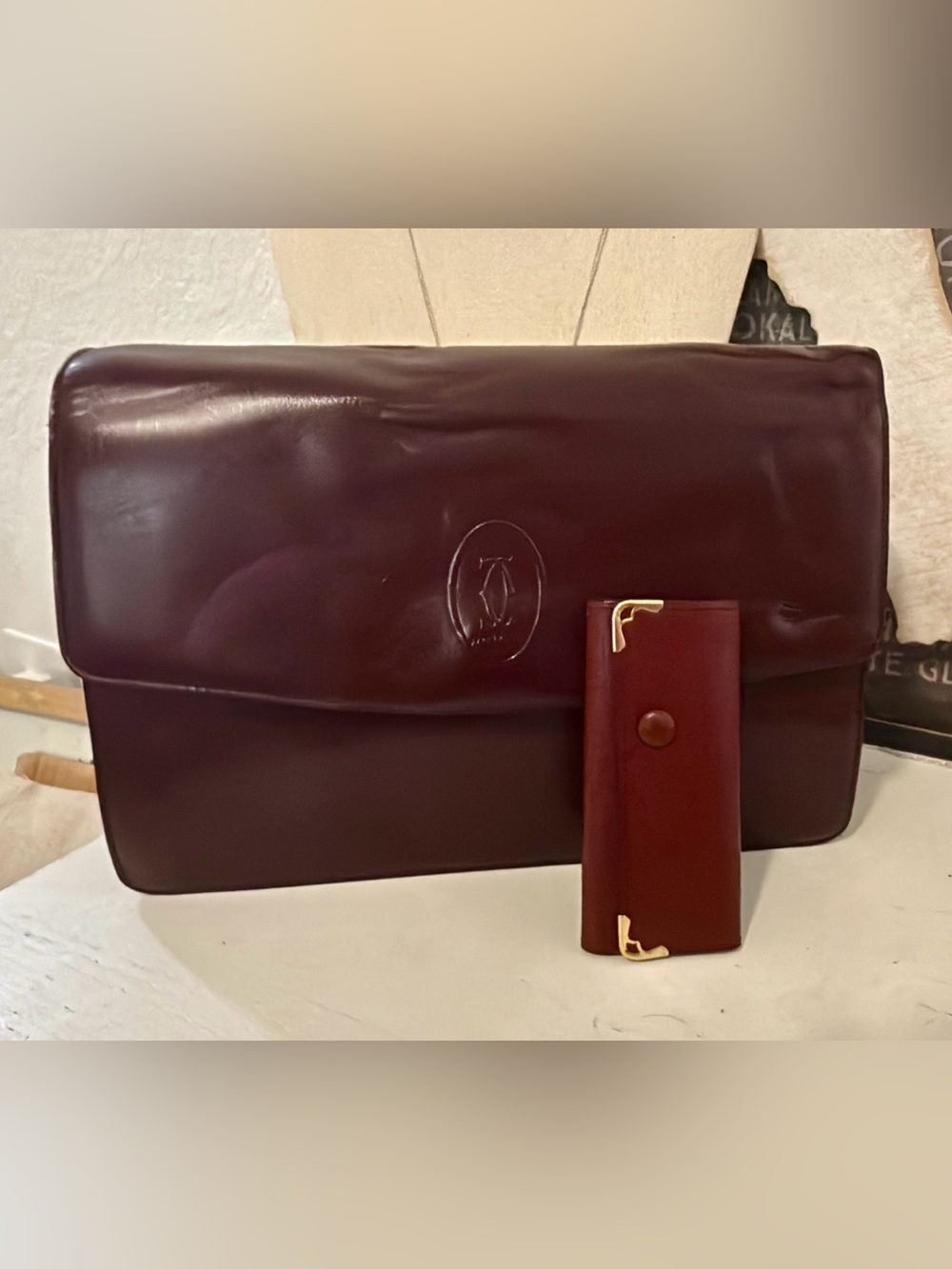 Bundle
Of Cartier pieces clutch and key holder authenticated